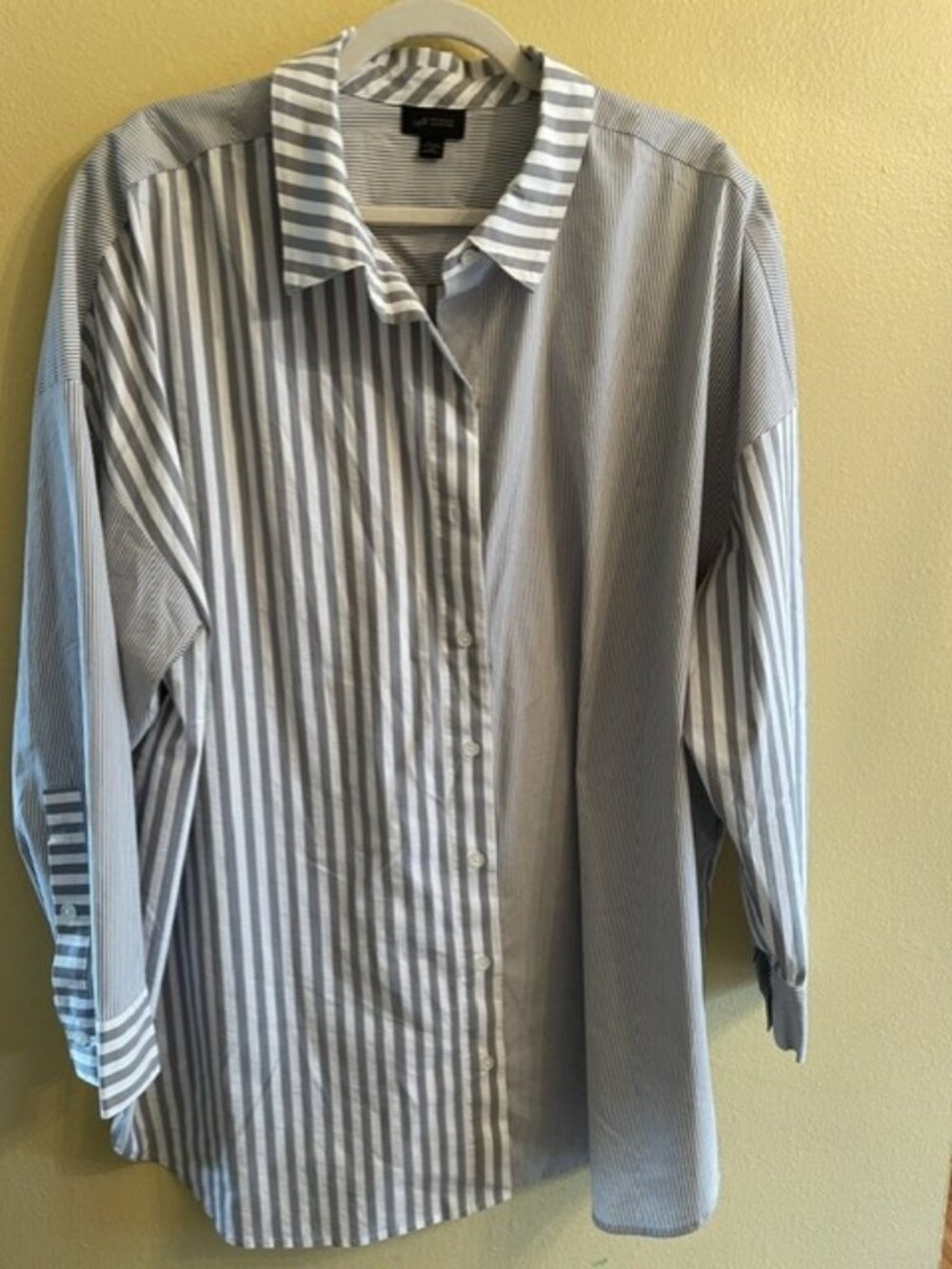 J Jill Wearever Collection Gray and White Blouse, 3X